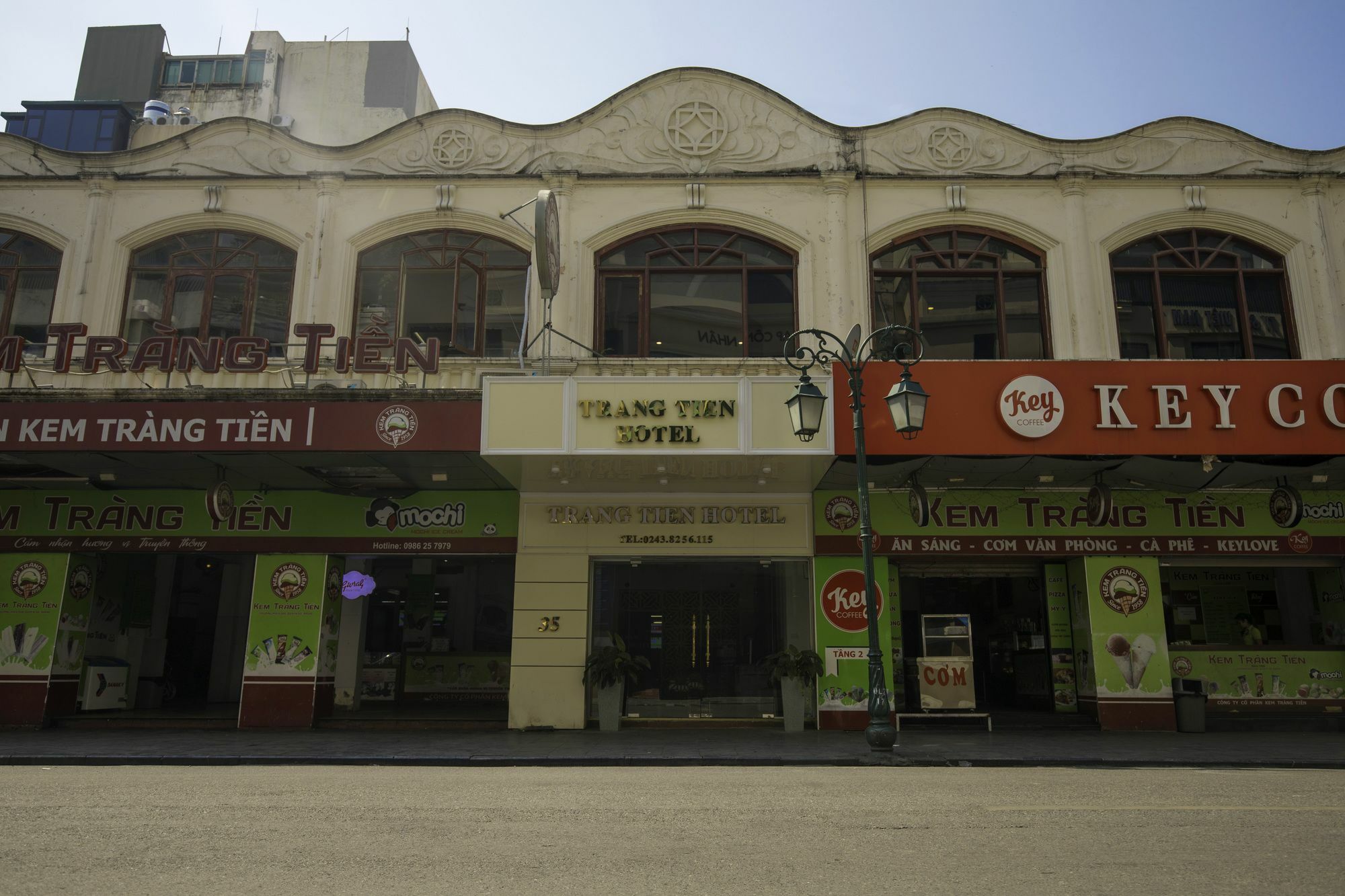 Trang Tien Hotel Hanoi Kültér fotó